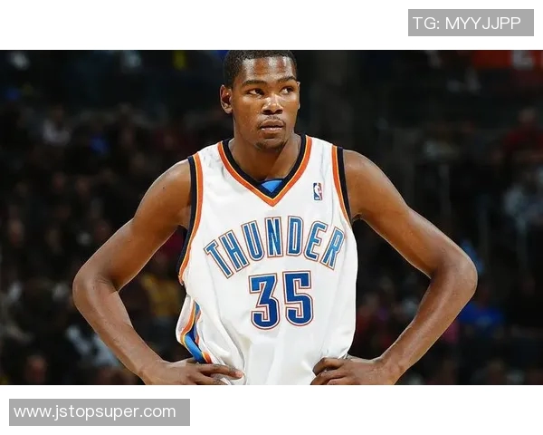 郭昊文:从青涩少年到篮球场上的璀璨新星,未来可期的运动员之路 郭昊文:从青涩少年到篮球场上的璀璨新星,未来可期的运动员之路