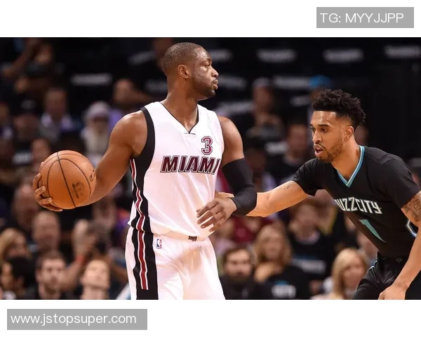 1112赛季热火与勇士的巅峰对决回顾与分析