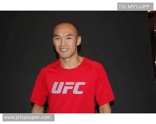 一龙与张铁泉的巅峰对决谁将成为武林新霸主 一龙与张铁泉的巅峰对决谁将成为武林新霸主